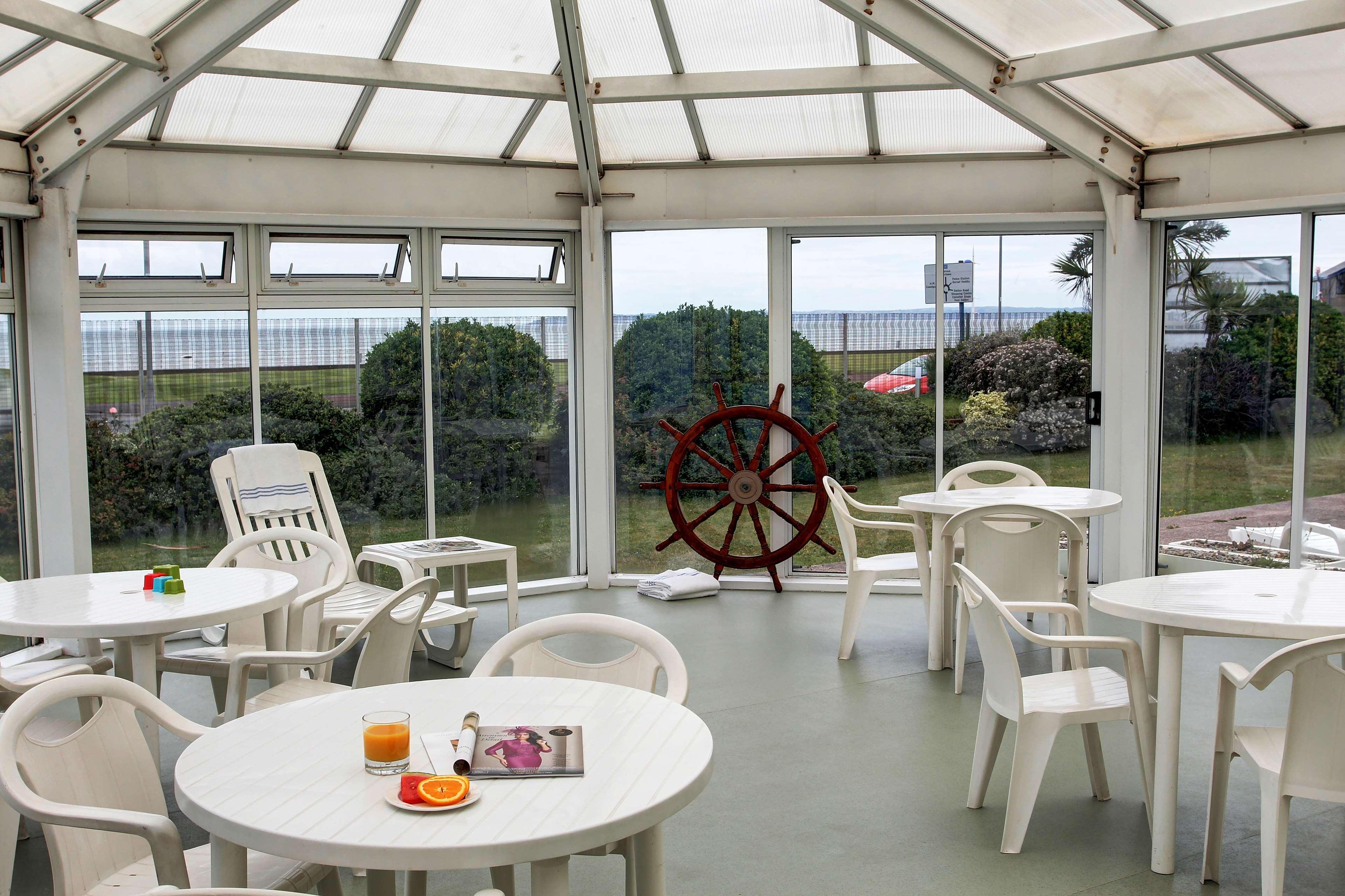 Best Western Aberavon Beach Hotel Port Talbot Buitenkant foto