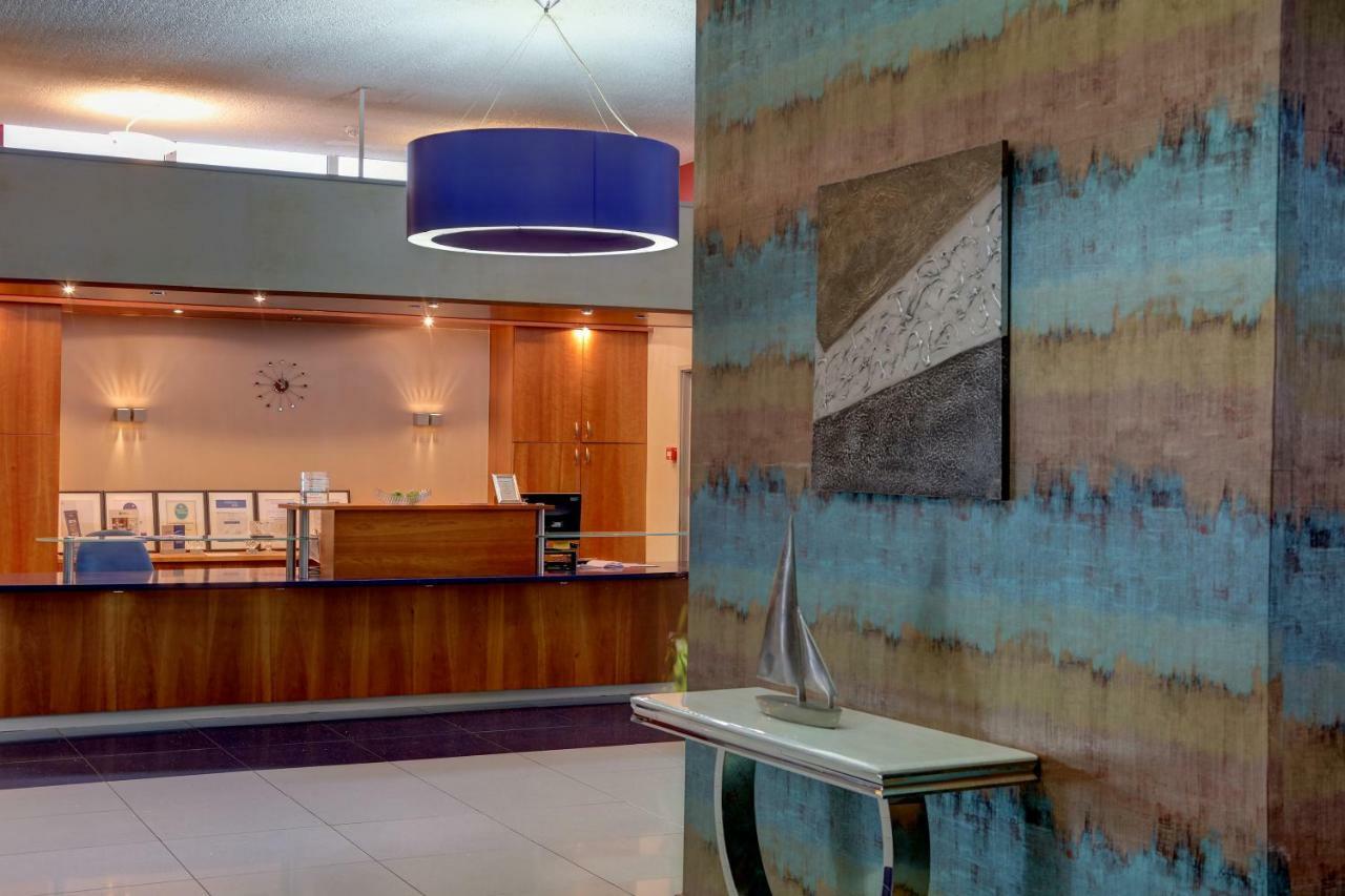 Best Western Aberavon Beach Hotel Port Talbot Buitenkant foto